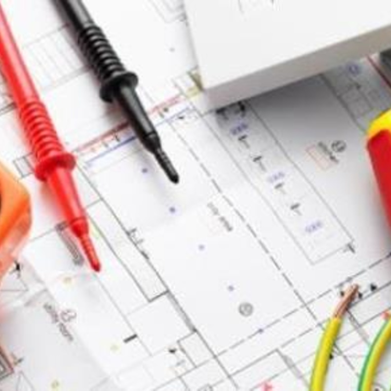 4 طالبات سعوديات يبتكرن روبوت متحرك