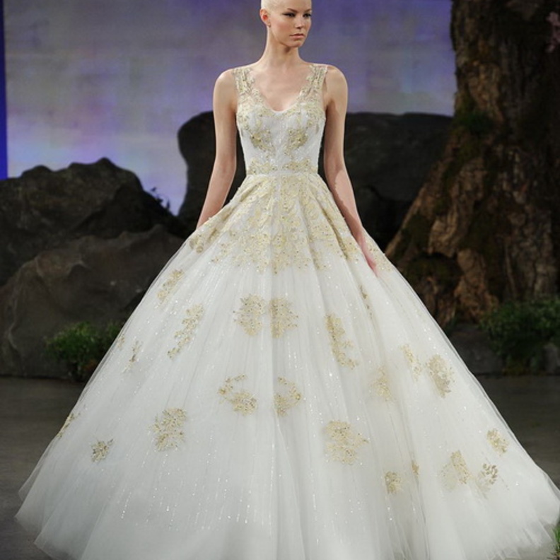 عروس Ines Di Santo بنعومة الفراشات الربيعية!