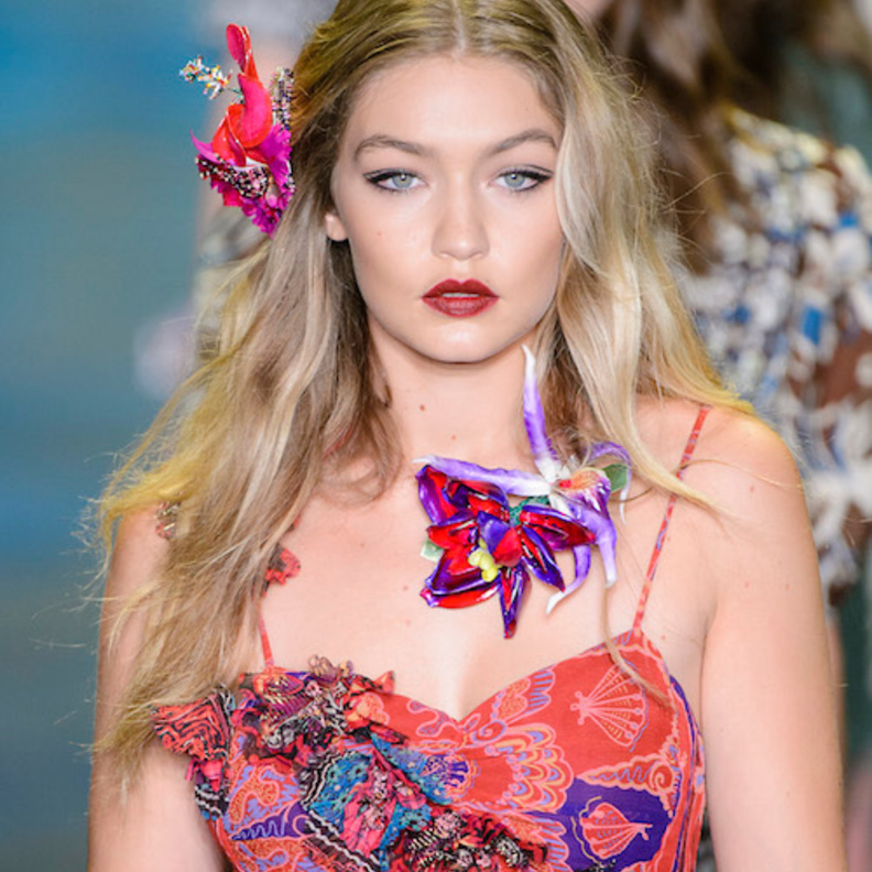 مكياجكِ أنثوي في يوم الحب