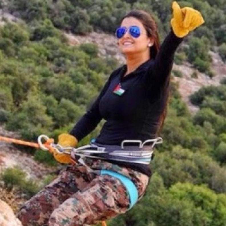 علا الفارس 7