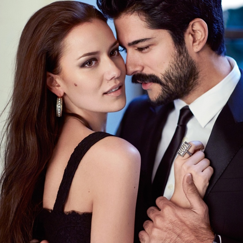 بوراق أوزجفيت وفهرية إفجان