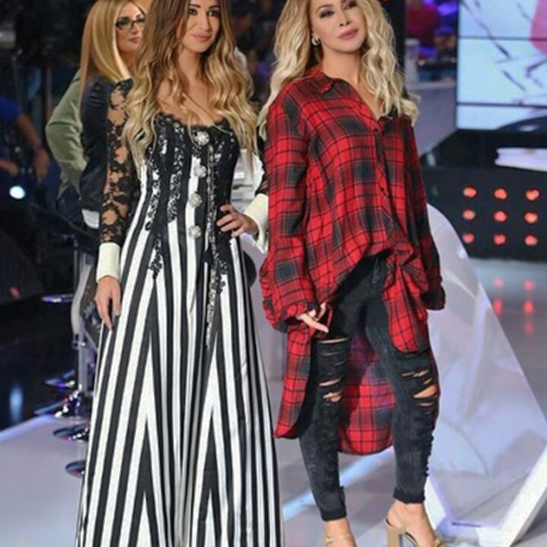 تيا ترتدي فستان نوال الزغبي والاخيرة تبدو مراهقة