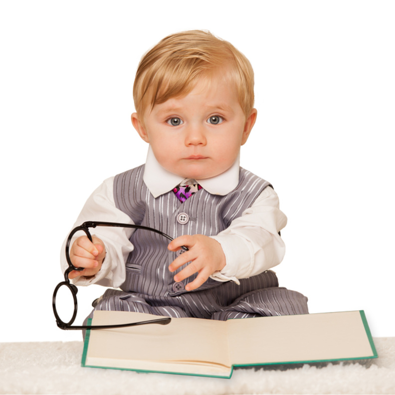 6 علامات تدل علي ذكاء الطفل