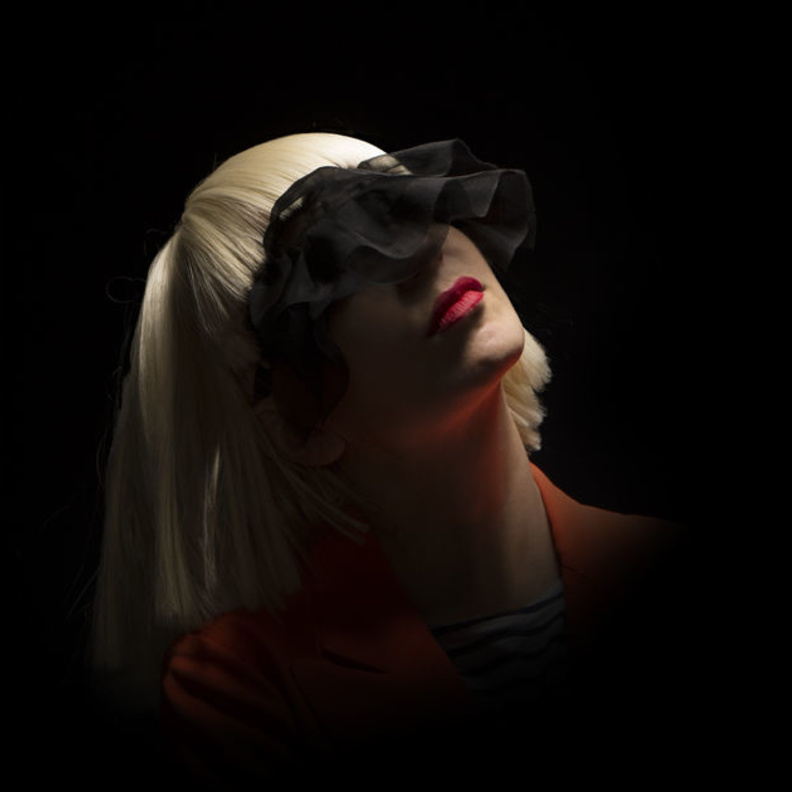 المطربة سيا