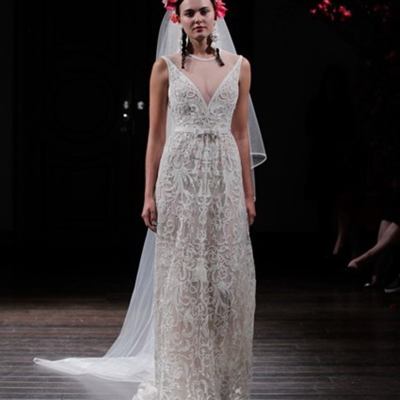 عروس Naeem Khan أميرة من حكايات ألف ليلة وليلة!