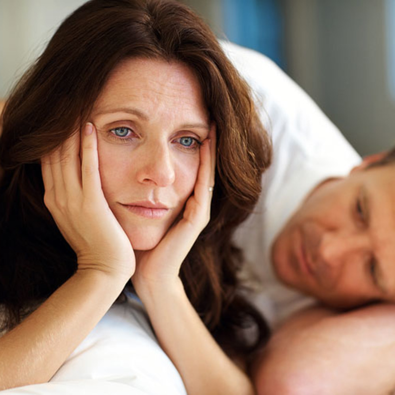 7 أمور هامة تحتاجها المرأة من الرجل في سن اليأس