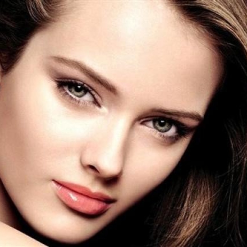 7 معايير جمالية هامة يقيّم الرجل بها جمال المرأة 