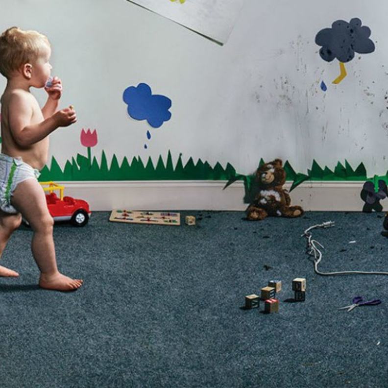 احذري الشموع و شعلات اعياد الميلاد من نصائح السلامة ضد الحروق للأطفال