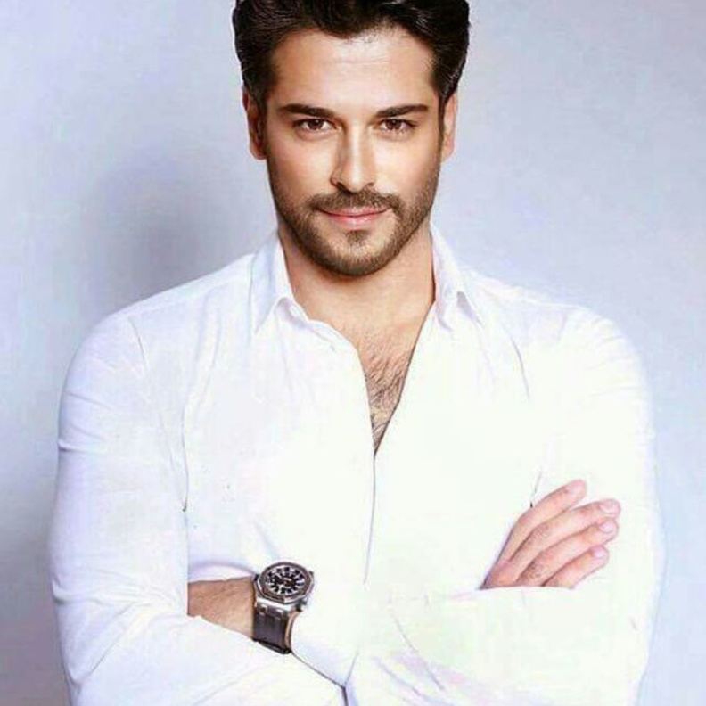 بوراق أوزجفيت