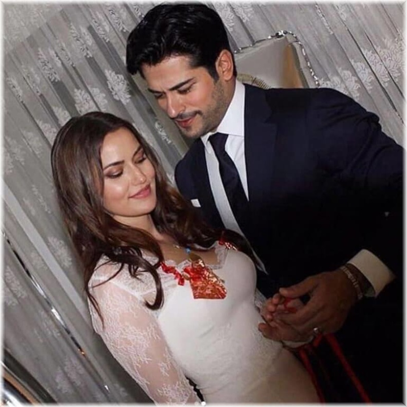 زفاف بوراك اوزجفيت وفهرية افجان سيكون الليلة