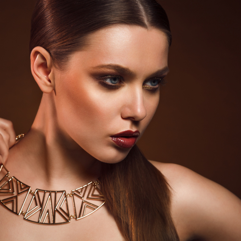 كيف تحافظين على ثبات مكياجك خلال العيد؟