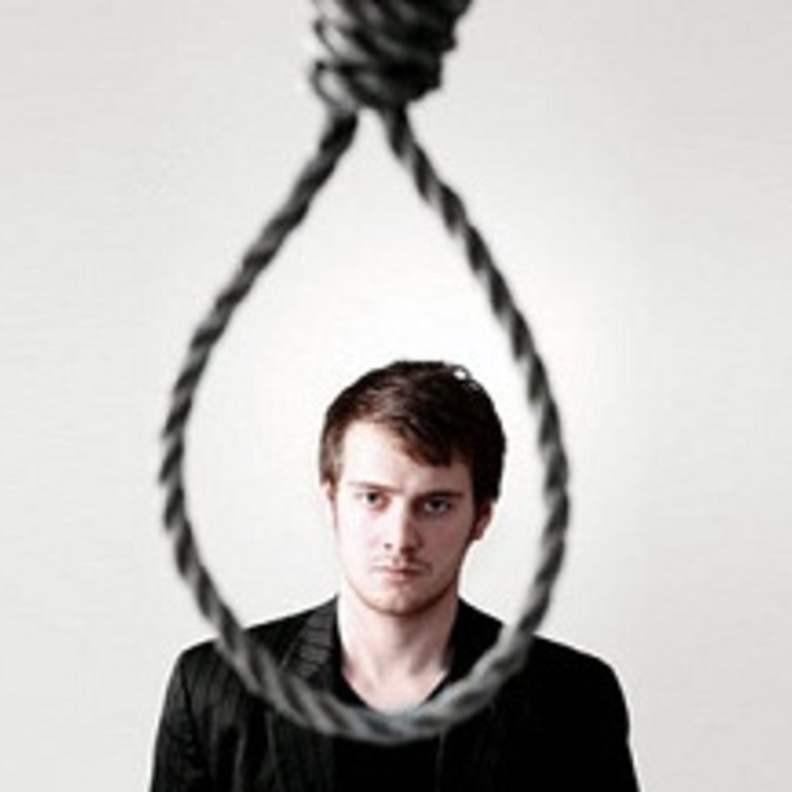 نجاة ألماني من 28 محاولة انتحار