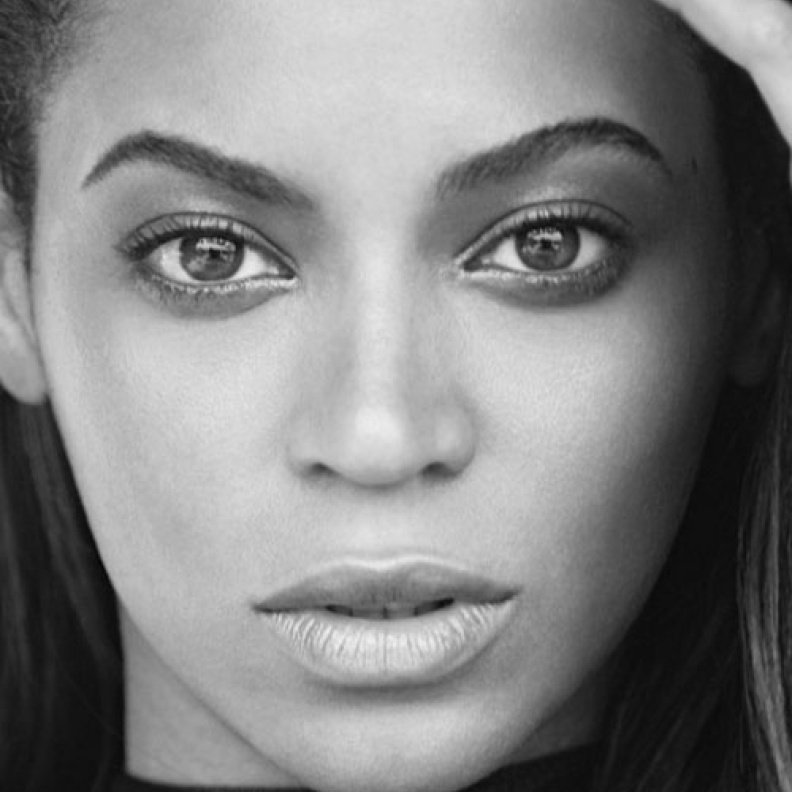 أريانا غراندي