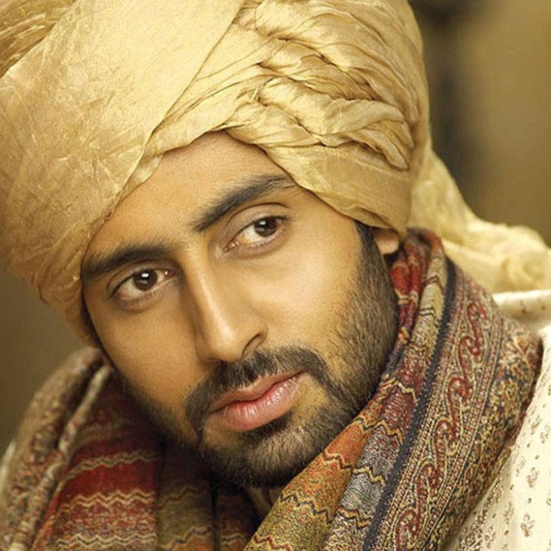 أبهيشيك باتشان.. ابن الوز عوام