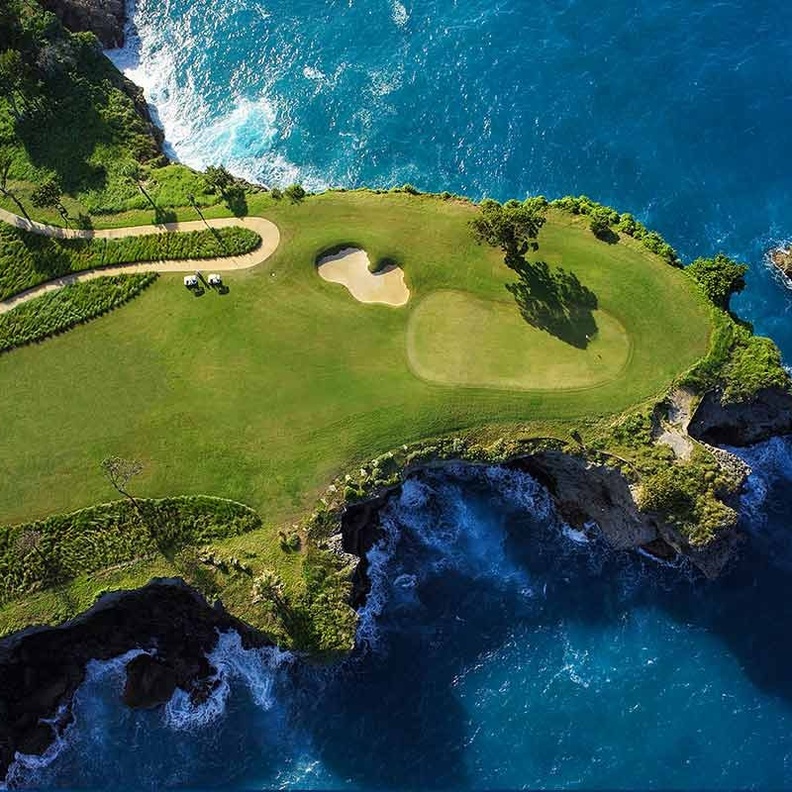 Amanera  ملعب الغولف في بلايا غراندي PLAYA GRANDE  - منظر علوي 