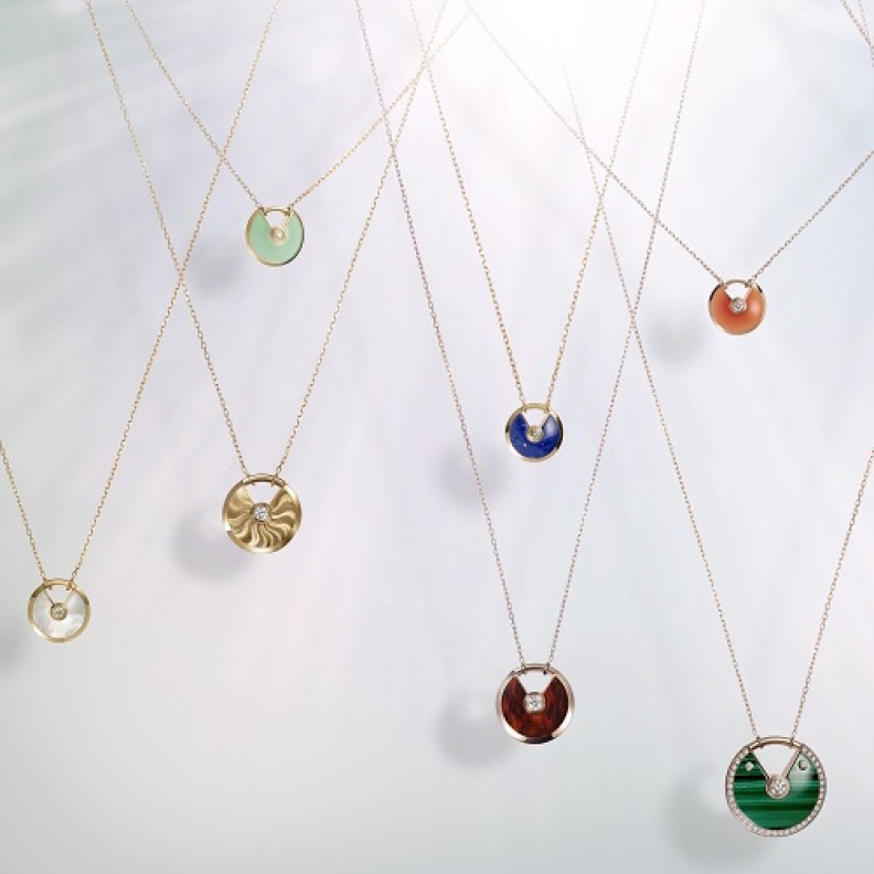  مجوهرات Amulette de Cartier  الجديدة من كارتير Cartier