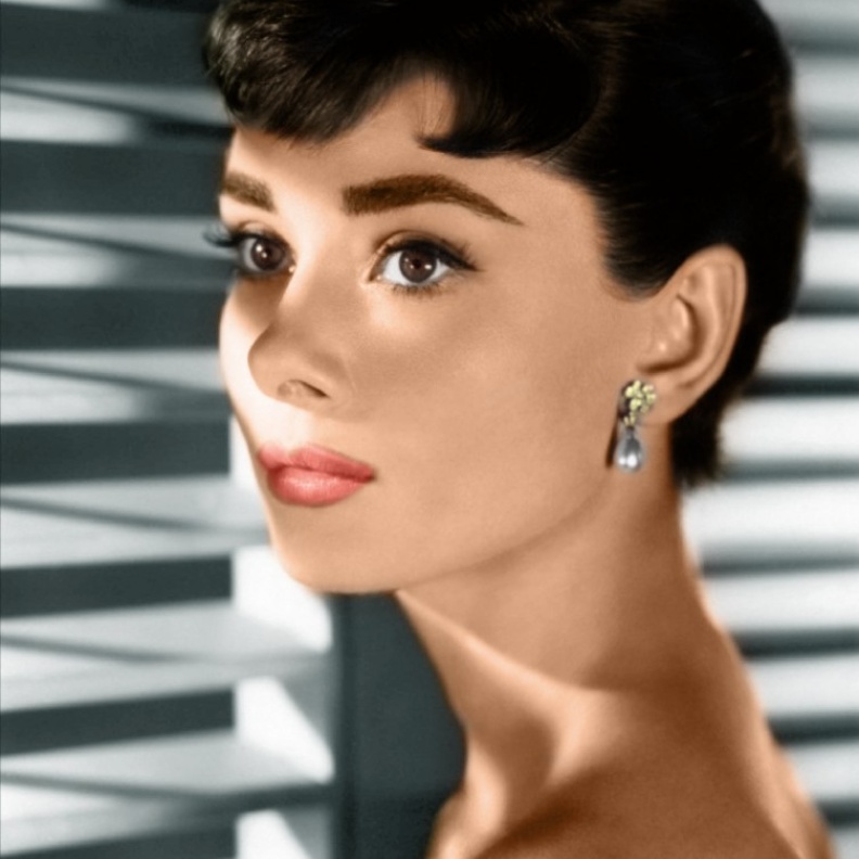 أودري هيبرن بوستر 