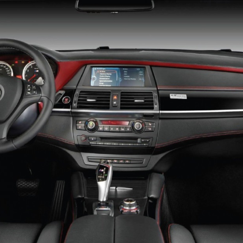 BMW-X6-M... لمئة محظوظ فقط من عشاق الفخامة
