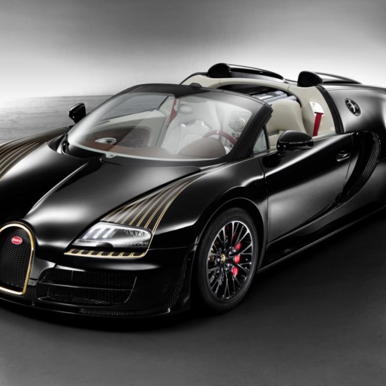 Bugatti Veyron السيارة الشبح لهواة التخفي