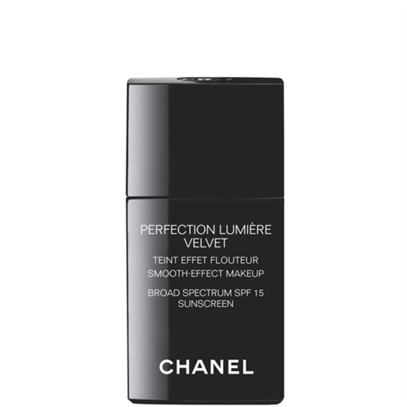Chanel - Perfection Lumiere Velvet for Oily Skin