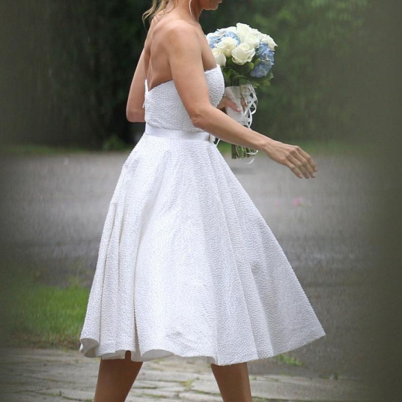 الممثلة شيريل هاينز تتزوج رسميا من روبرت كينيدى الابن