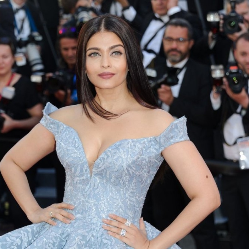 إطلالة آيشواريا راي المثيرة للجدل في مهرجان كان