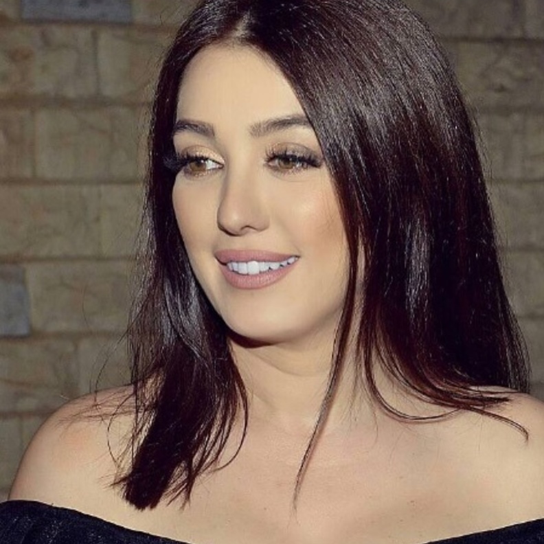 كندة علوش تسريحات شعر