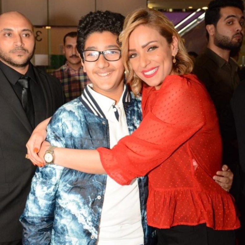 ريم البارودي مع عمر 