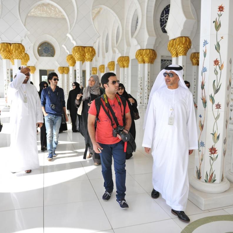 رحلة إلى أبوظبي بعيون سعودية