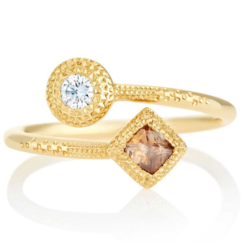 De Beers Talisman Ring