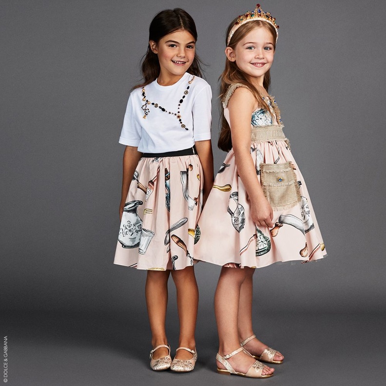 موديلات تنانير أطفال للصيف