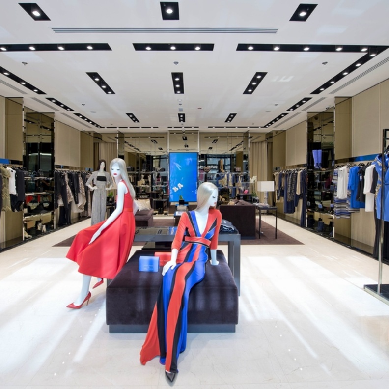 Elisabetta Franchi تفتتح متجرا جديدا في مول الامارات في دبي