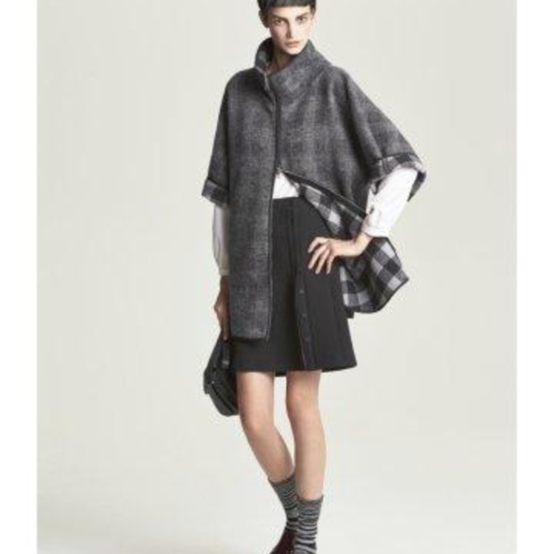 مجموعة Emporio Armani لقبل الخريف: لإمرأة هادئة واثقة