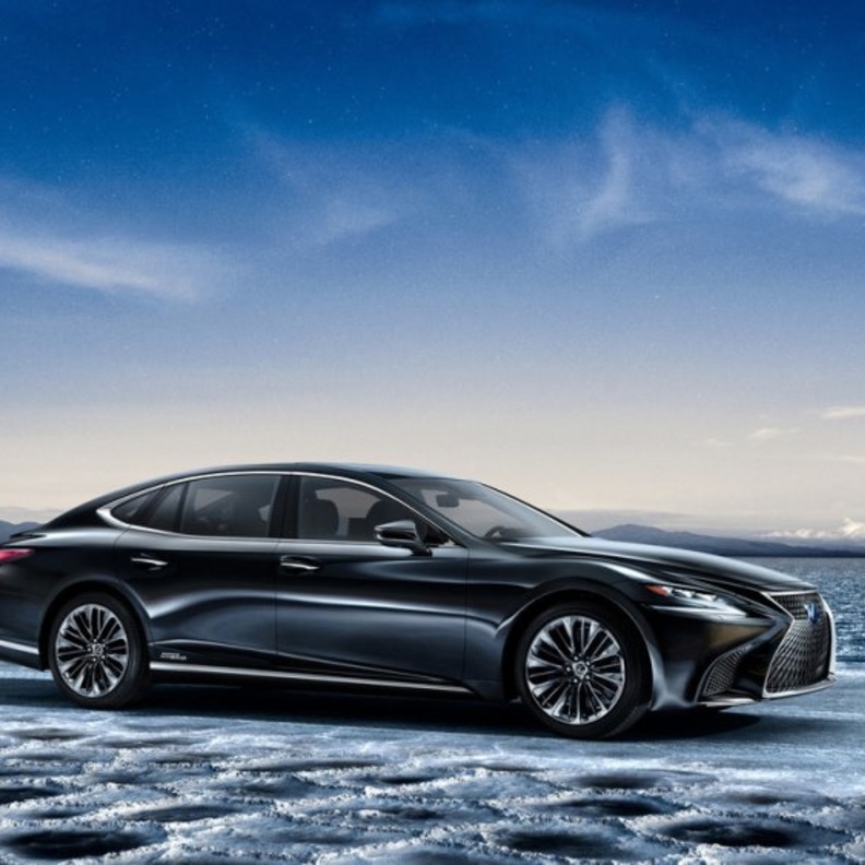 F-Sport LS