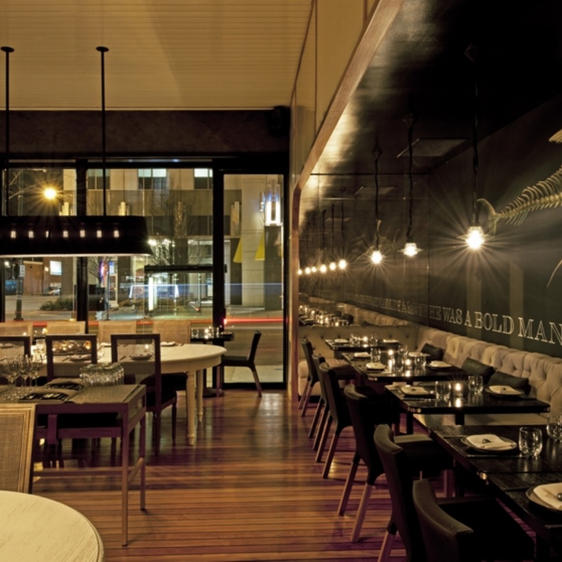 GT Fish Restaurant & Oyster - Chicago