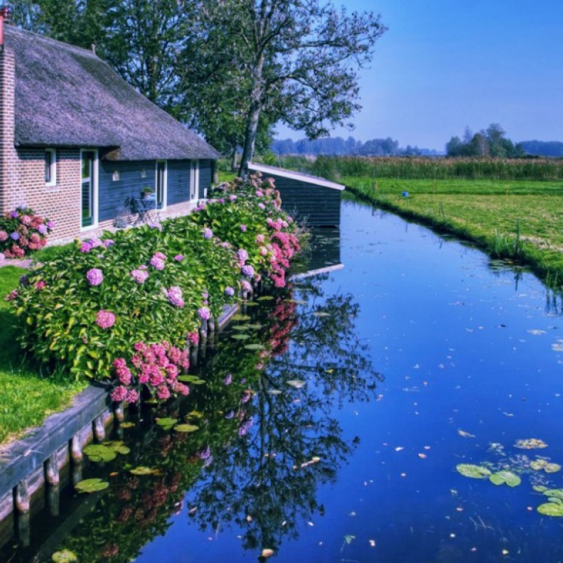 غيثورن.. فينيسيا الصغيرة