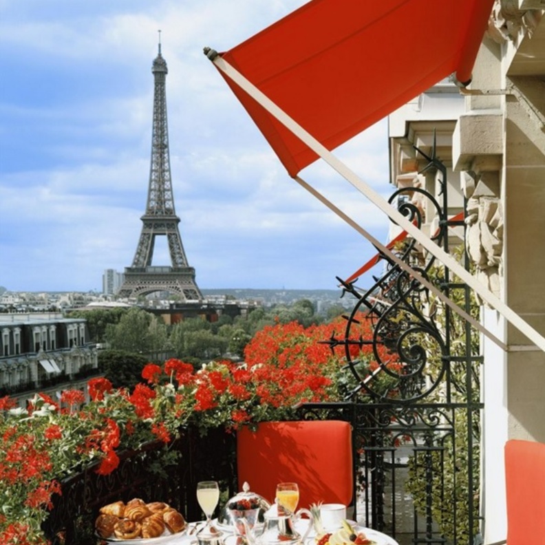 Hôtel Plaza Athénée, Paris