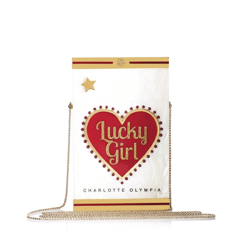 من تصاميم شارلوت أوليمبيا