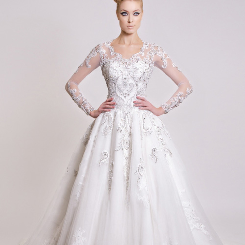 فستان زفاف من دار سارة