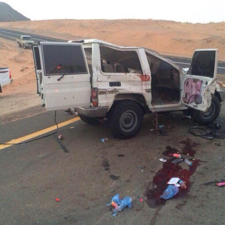 بالفيديو: إنقلاب سيارة "مفحط" يودي بحياة شابين سعوديين