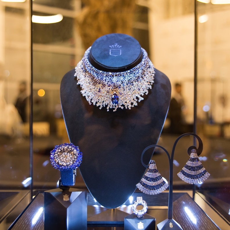 مجوهرات "دي غريسوغونو" الآن في دبي مول 