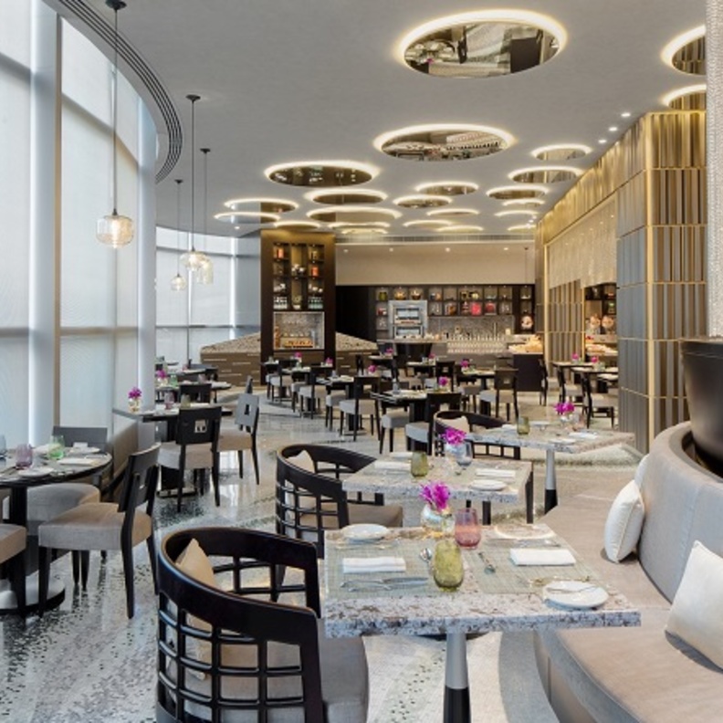 مطعم "موندو" في جميرا أبراج الإمارات يفتح أبوابه لعشاق المذاق الفاخر 