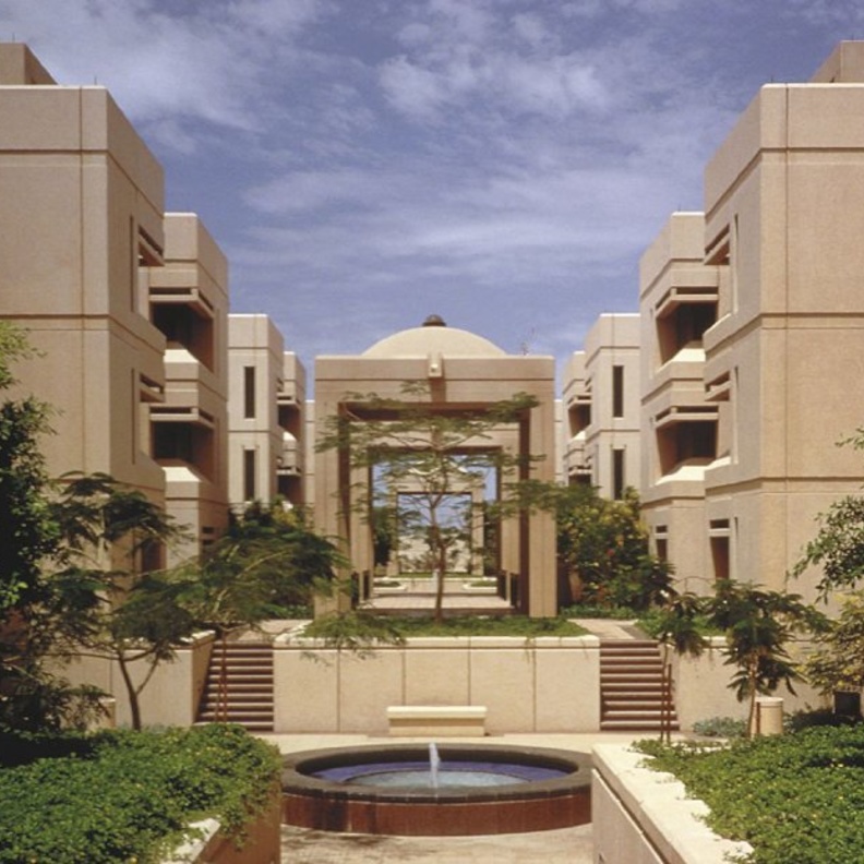 طلبات التوظيف سيتم قبولها اعتبارا من يوم الأحد الموافق 16 يوليو لعام 2017 