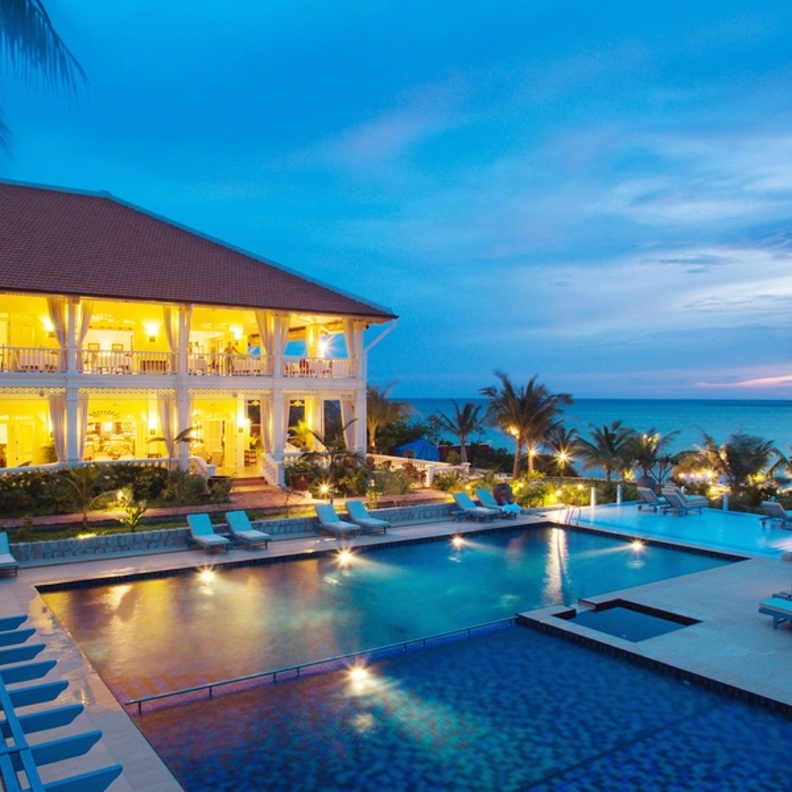 La Veranda Resort  - اطلالة مسائية