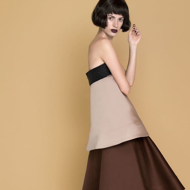 المصممة السعودية نورة آل الشيخ لـ"هي": أحلامي كبيرة وأولها الوصول إلى عواصم الموضة والسجاد الأحمر!