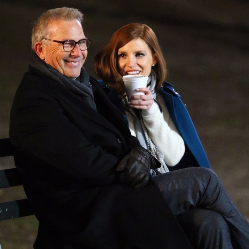  إدريس إلبا والمرشحة لأوسكار جيسيكا شاستين