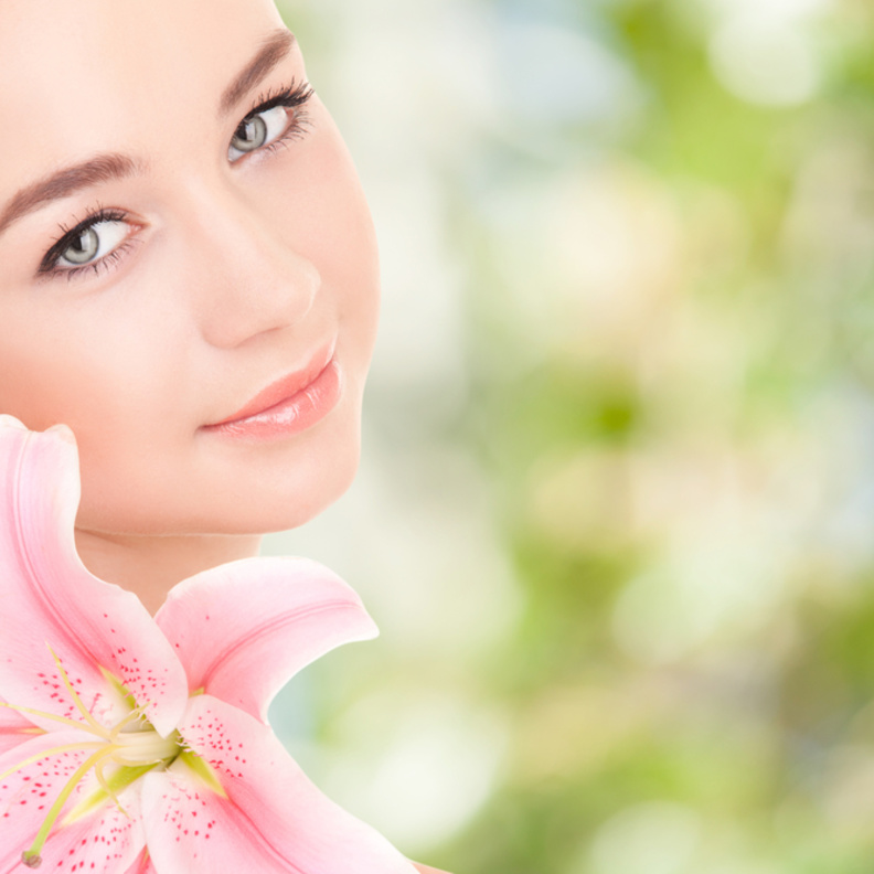 خطوات لوقاية بشرتك من اللمعان