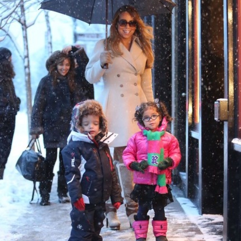 بالصور: ماريا كاري تتسوق في Aspen