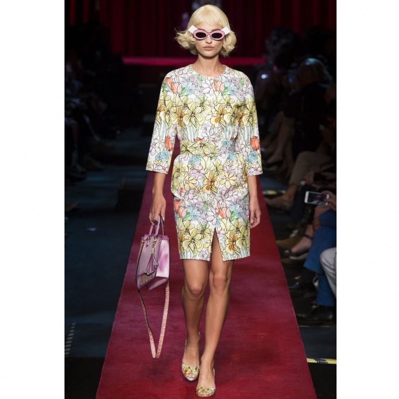 Miu Miu من عرض أزياء