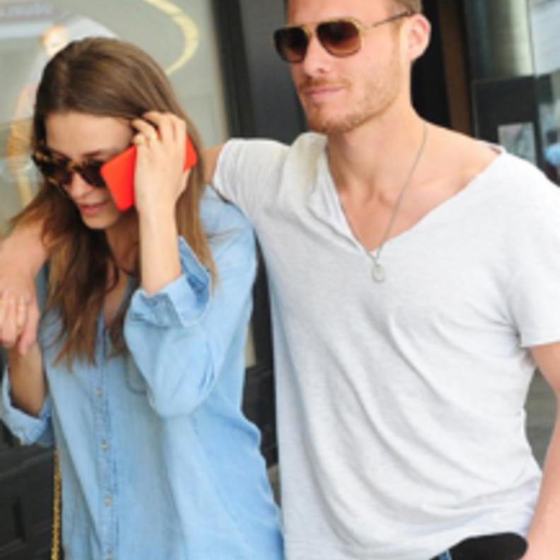 كرم بورسين وحبيبته ساريقايا